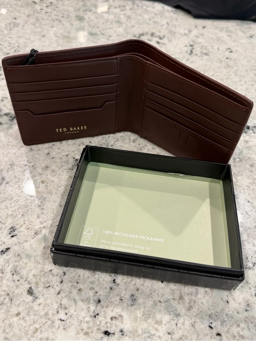 NWT . . .  Ted Baker Brockwell Pebbled Leather Wallet